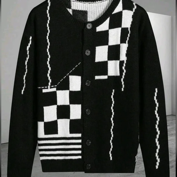 Men's Loose Fit Plaid Pattern Cardigan Sweater - Picture 2 of 6